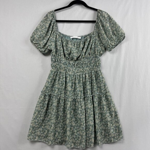 Altar'd State Dresses & Skirts - Altard State Dress Womens size Large Floral Baby doll Ditsy Tiered Peasant
